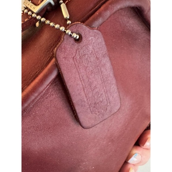 Vintage Burgundy Coach Bellini 9139 Shoulder Bag - Picture 5 of 11